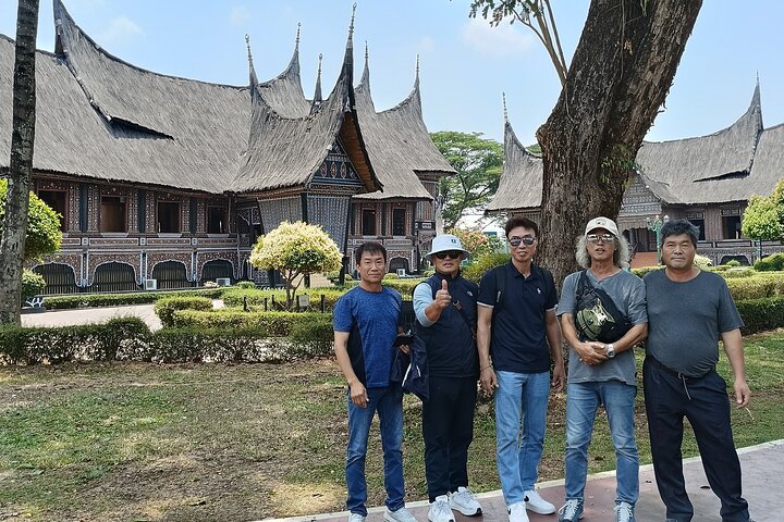 Half-day Jakarta cultural tour with private guide, Bandung