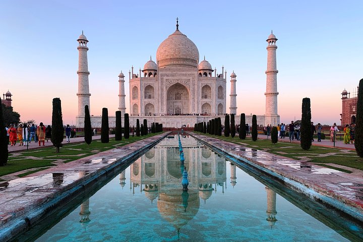 Private Taj Mahal sunrise and Agra Fort tour with skip-the-line access, Agra