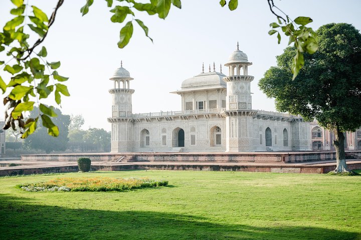 Private tour of Taj Mahal, Agra Fort and Baby Taj