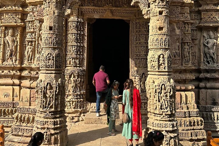 Private tour of Modhera Sun Temple and Rani ki Vav from Ahmedabad, Ahmedabad