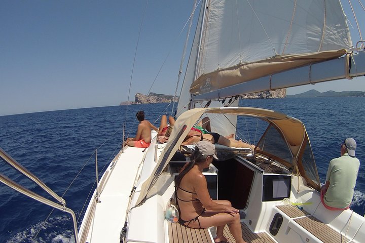 Alghero - Sailboat trip with lunch on board, — Kids-friendly things to do in Alghero