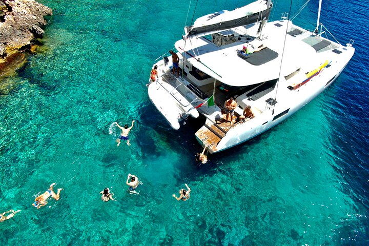Catamaran Alghero, Catamaran Sailing Day Trip, Alghero