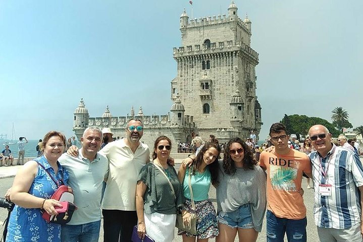 "Lisbon Essential Tour: Belém, Alfama & Cristo Rei Sanctuary", Almada