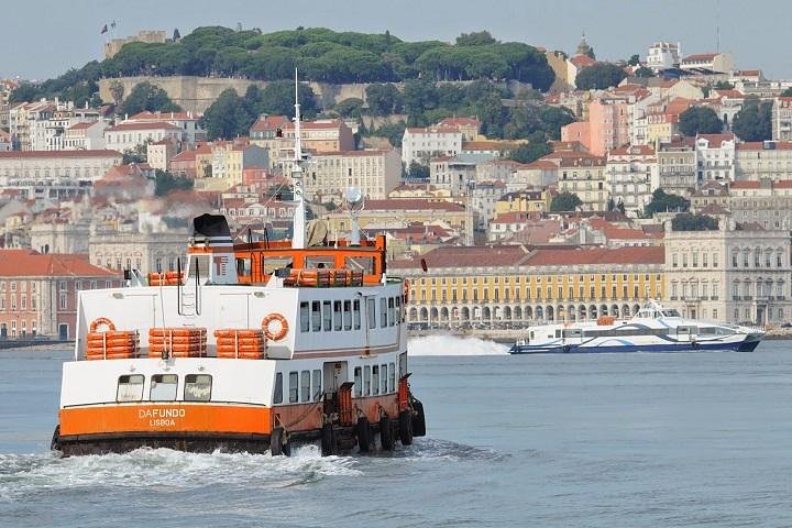 South of Lisbon Private Tour - Cacilhas - Almada - Costa da Caparica — Luxury & private things to do in Almada
