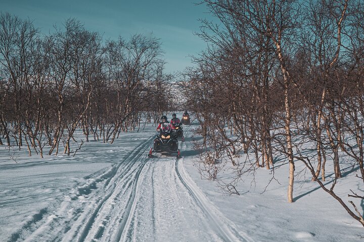 4hr Finnmarksvidda Snowmobile Adventure — Adventure things to do in Alta