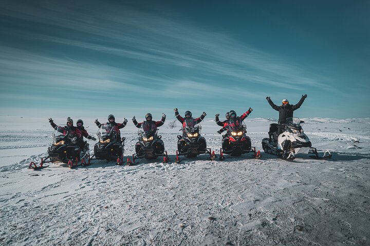 Historical Snowmobile Tour Across Finnmarksvidda, Alta