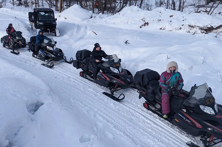 Snowmobile or UTV Safari in centrum of Alta city. close to harbor, Alta