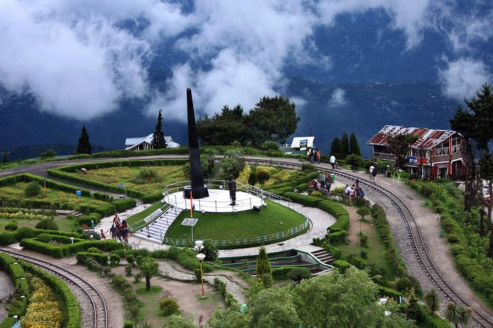 Darjeeling Tea Estate tour from Bagdogra, Bagdogra