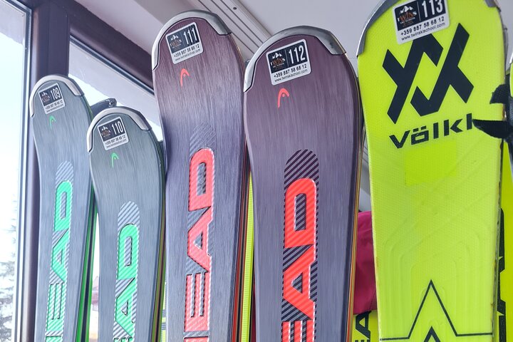 Ski and snowboard equipment in Bansko,Bulgaria — things to do in Bansko