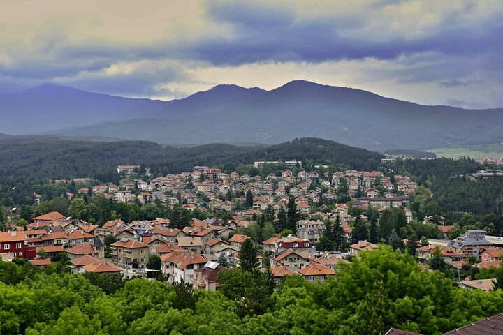 Velingrad Self-Guided Audio Tour in 3 languages, Bansko
