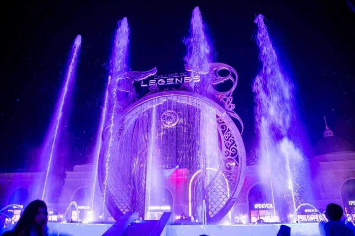 Land of Legends Night Show with Round Transfer from Belek — Kids-friendly things to do in Belek