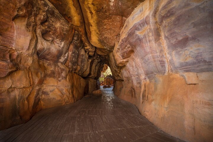 Day trip to Bhimbetka Rock Shelters and Bhojpur Temple from Bhopal, Bhopal