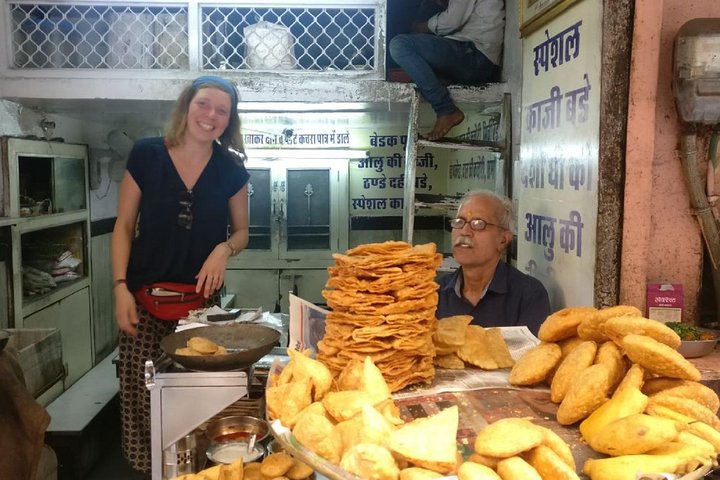 Bikaner street food tasting tour — 2 hours with a guide, Bikaner