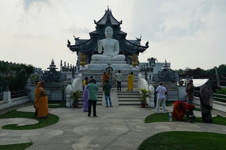 Bodh Gaya day tour — Mahabodhi Temple and spiritual sites, Bodh Gaya