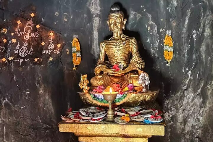 Bodh Gaya and Dungeshwari Caves private tour, Bodh Gaya