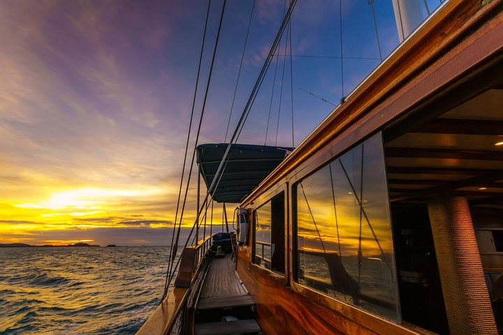 Full-Day Angthong Discovery Cruise from Koh Samui, Bophut