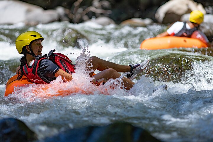 Tubing Adventure on the Cochea River, Boquete