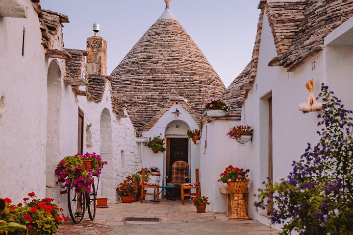 Ostuni and Alberobello Private Tour from Brindisi Port, Brindisi