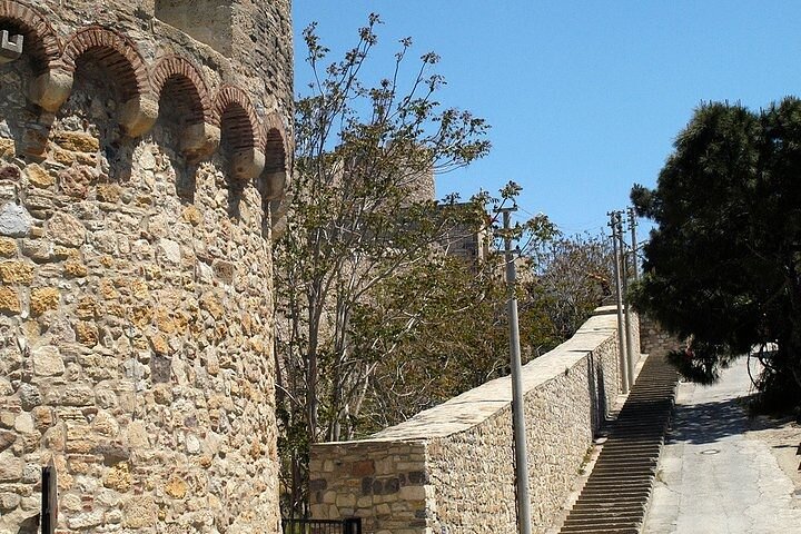 Private Transfers İzmir City or Adnan Menderes Airport to/from Çeşme and Alaçatı, Cesme