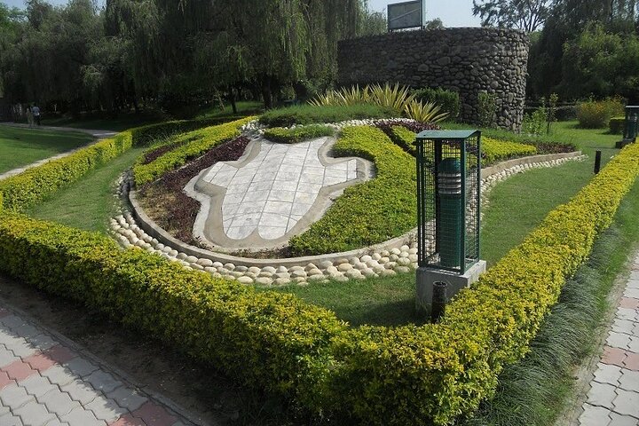 Full-day private tour of Chandigarh's gardens and museums, Chandigarh