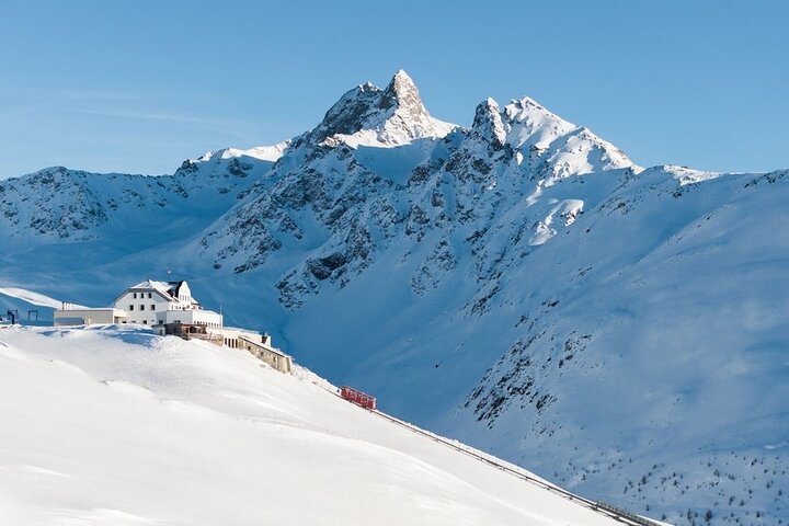 Panoramic hike at Muottas Muragl in the Engadin — Adventure things to do in Chur