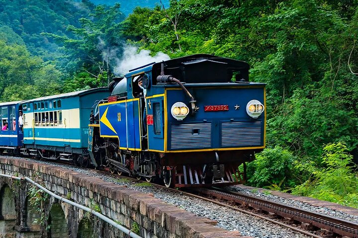 Ooty sightseeing and toy train ride from Coimbatore, Coimbatore