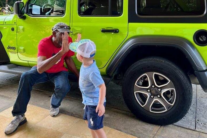 Half Day Cultural Jeep Beach Adventure - 4 Hr Tour St. Thomas, Cruz Bay