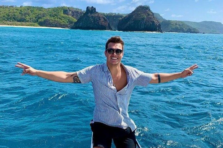 Catamaran trip with meal (Eventide VIP), Fernando de Noronha