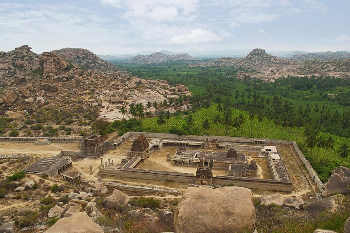 Guided heritage walk of Hampi, Hampi
