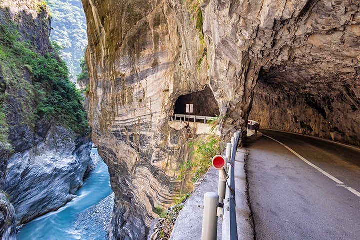 From Hualien Day Tour– Taroko Gorge & Scenic Coastal Views, Hualien