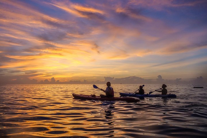 Sea Kayaking at Qingshui Cliff Hualien(Sunrise 03:30am), Hualien