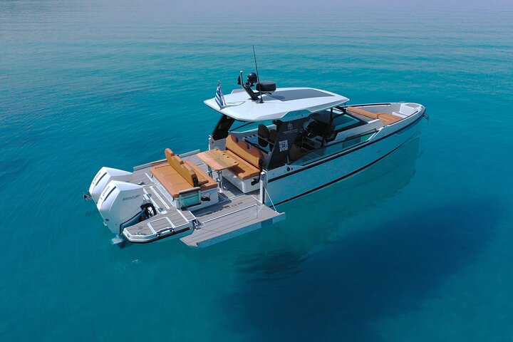 Messinia Half-Day Private Yacht Cruise (Kardamyli, Foneas), Pylos
