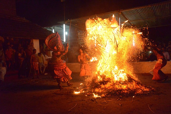 Theyyam performance viewing in Kannur, Kannur