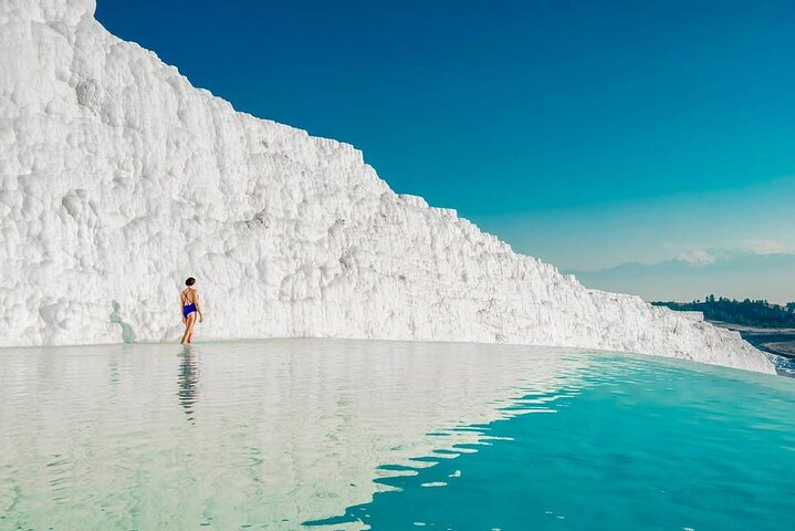 Pamukkale and Hierapolis Tour From Antalya with Lunch Included, Cesme