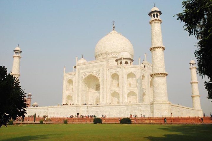 Same day Agra tour from Delhi with lunch, Khajuraho
