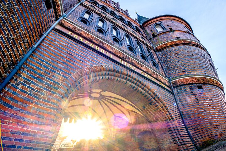 Lübeck: Old Town Highlights Private Walking Tour, Kiel