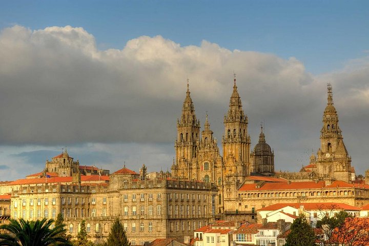 Private 8-hour tour of La Coruña from Santiago de Compostela