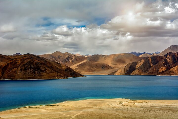 Six-day Ladakh itinerary with key sites and experiences, Leh