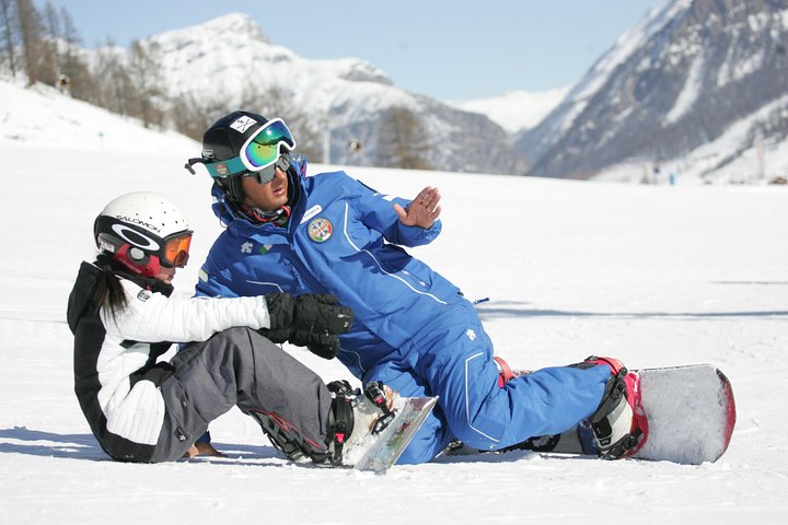 Private Snowboard Lessons — Kids-friendly things to do in Livigno & Bormio
