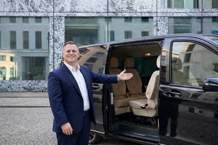 Private Transfer from Tirano to Zurich Airport, Livigno & Bormio