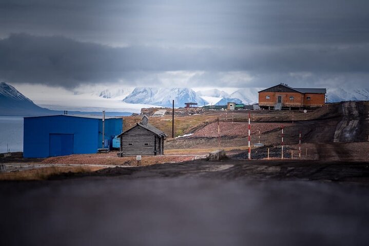 From Longyearbyen photo tour: Mysterious Barentsburg, Longyearbyen