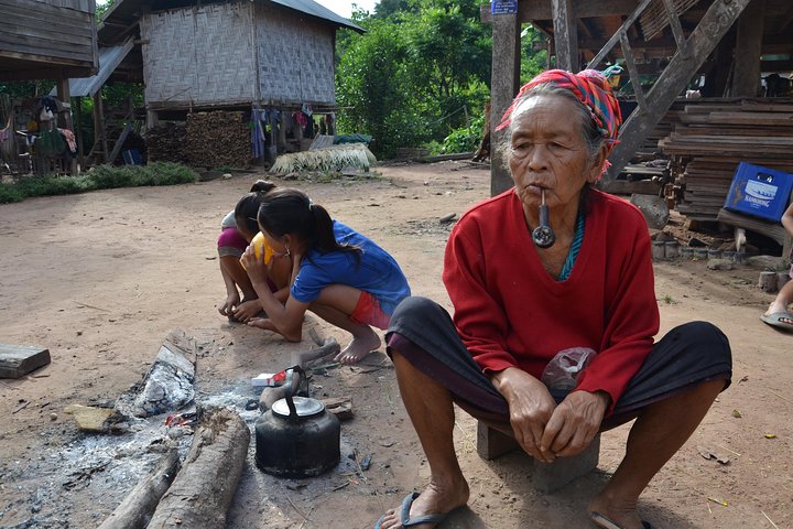 Nalan Trail Kmu Ethnic Experience - 2days forest trek with homestay., Luang Namtha