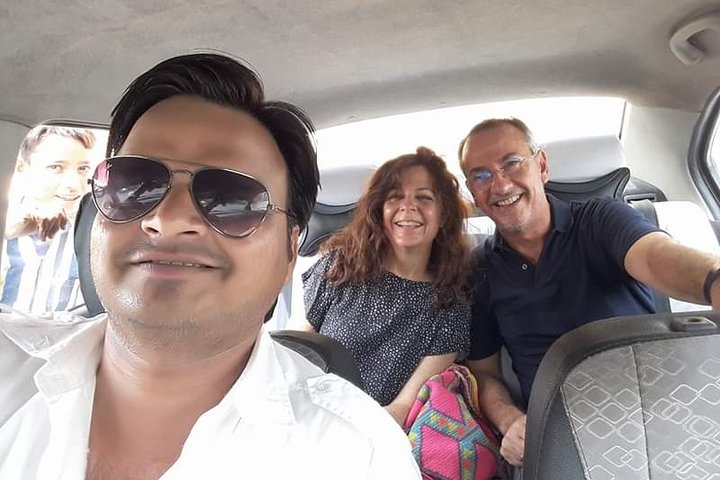 Full-day private sightseeing tour of Lucknow, Lucknow