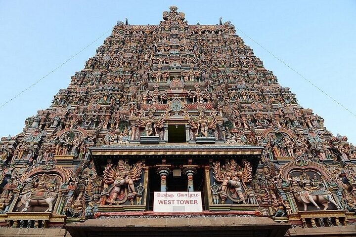 Madurai city highlights walking tour of temples and markets