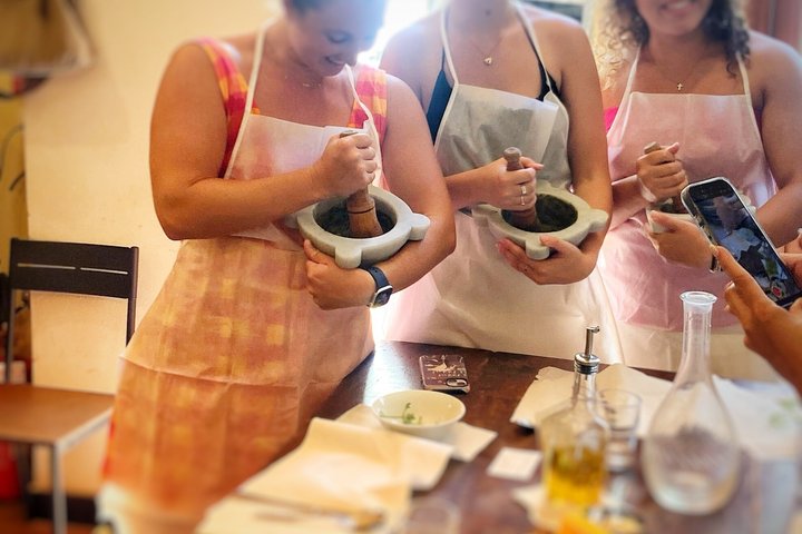 Manarola Private Pesto Experience Focaccia and Wine Tasting, Manarola