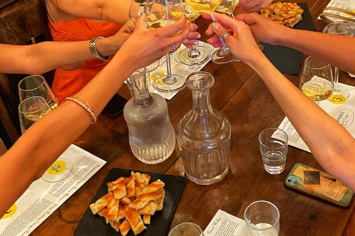 Manarola: Private Wine Tasting Experience Vineyards Tour and View, Manarola