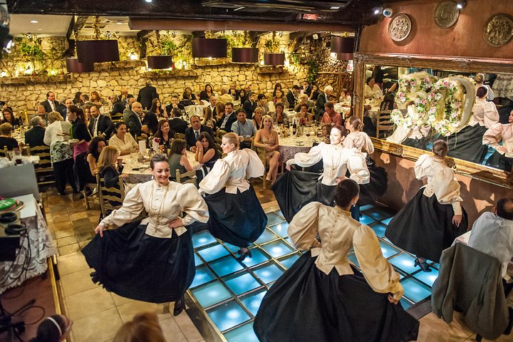 Maltese Folklore Night Tour incl. food and drinks, Mgarr