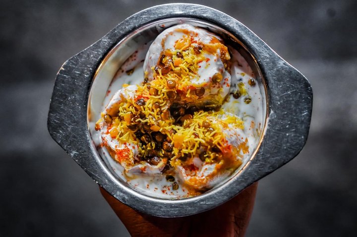 Mumbai food tour with 15+ tastings across 3 districts, Mumbai