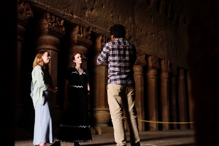 Full-day Mumbai sightseeing and Elephanta Caves tour, Mumbai