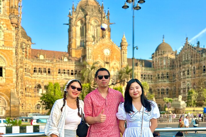 Private luxury sightseeing tour of Mumbai